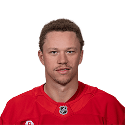 Lucas Raymond
